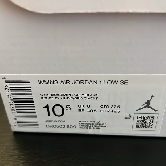 Jordan 1 Low SE “Joker” red/cement grey/black. Men’s 9 / Women’s 10.5
Mint - Picture 8 of 8